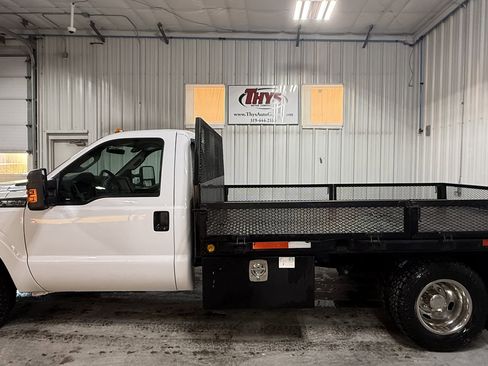 Used 2012 Ford F350 XL w/ PWR Equipment Group image 19