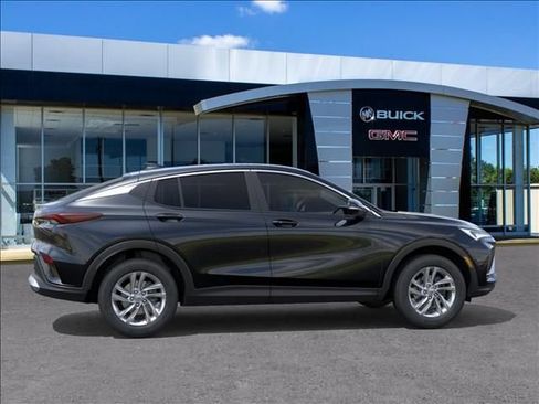 New 2026 Buick Envista Preferred w/ Convenience I Package FWD image 5
