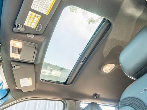 Used 2014 Ford F150 Raptor w/ Equipment Group 801A Luxury image 21