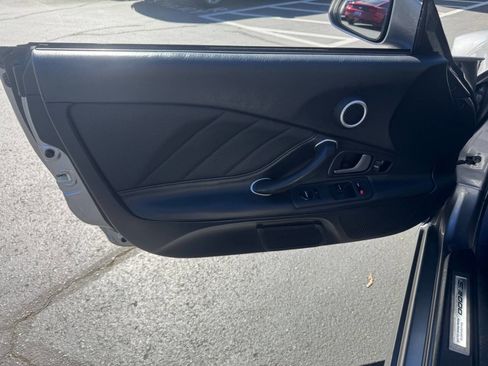 Used 2003 Honda S2000 image 13