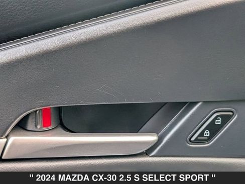 Certified 2024 MAZDA CX-30 AWD 2.5 S w/ Select Sport Pkg image 12