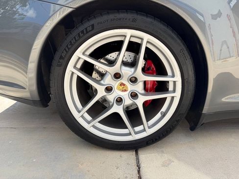 Used 2009 Porsche 911 Carrera 4S AWD/4WD image 14