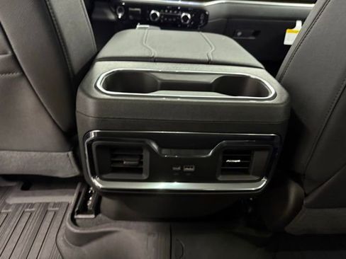 New 2026 GMC Sierra 1500 Elevation w/ Elevation Premium Package image 17