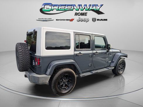 Used 2017 Jeep Wrangler Unlimited Sahara w/ Quick Order Package 24E Chief AWD/4WD image 8