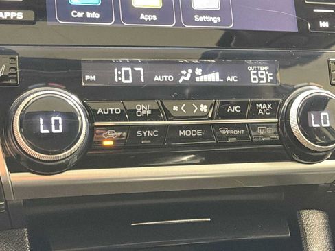 Used 2018 Subaru Outback 2.5i Limited w/ 50th Anniversary Edition AWD/4WD image 20