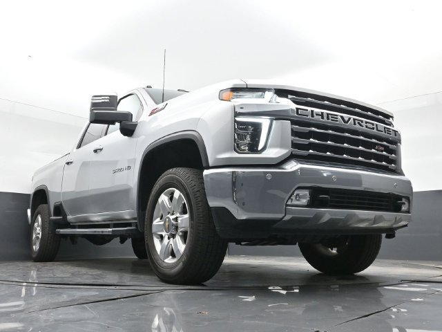Used 2022 Chevrolet Silverado 3500 LTZ w/ LTZ Plus Package AWD/4WD image 43