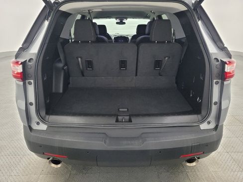 Used 2019 Chevrolet Traverse LT image 29