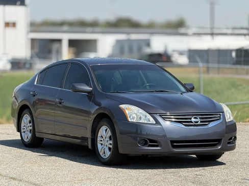 Used 2012 Nissan Altima 2.5 S w/ Convenience Pkg image 1