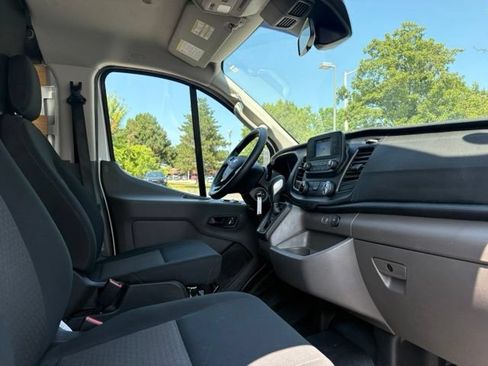 Used 2025 Ford Transit 250 Low Roof w/ Exterior Upgrade Package RWD image 21