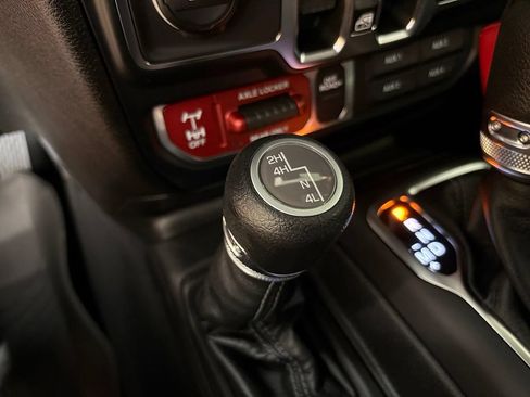 New 2026 Jeep Gladiator Mojave AWD/4WD image 25