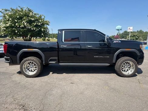Used 2020 GMC Sierra 2500 Denali w/ Denali Ultimate Package AWD/4WD image 3