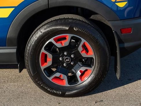 Used 2024 Ford Bronco Sport Free Wheeling w/ Convenience Package image 9