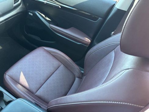 Used 2023 Kia Seltos SX w/ SX Sunroof Package image 15