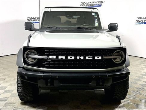 Certified 2024 Ford Bronco Wildtrak image 2