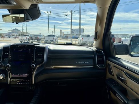 Used 2021 RAM 1500 Limited image 16