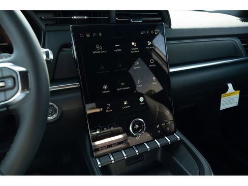 New 2026 GMC Terrain Elevation w/ Elevation Premium Package FWD image 23