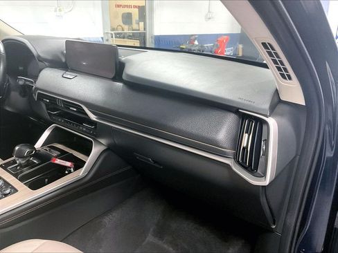 Used 2024 MAZDA CX-90 Plug-In Hybrid w/ Preferred AWD/4WD image 13