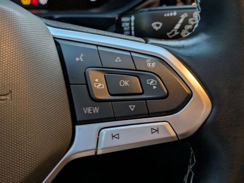 Used 2024 Volkswagen Taos S image 17