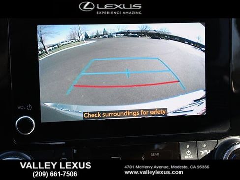 Used 2023 Toyota Highlander XLE image 15