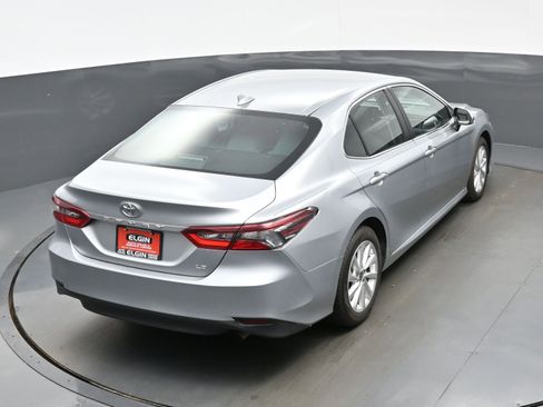 Used 2024 Toyota Camry LE FWD image 36