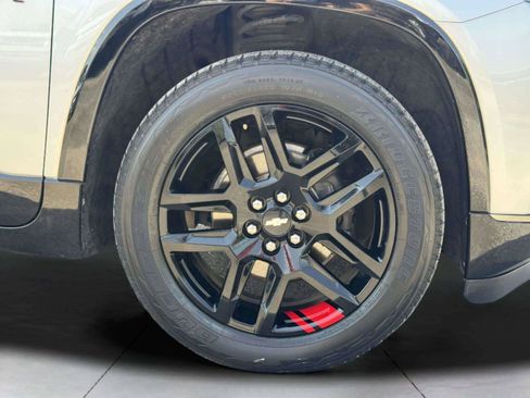 Used 2021 Chevrolet Traverse Premier w/ Redline Edition FWD image 69