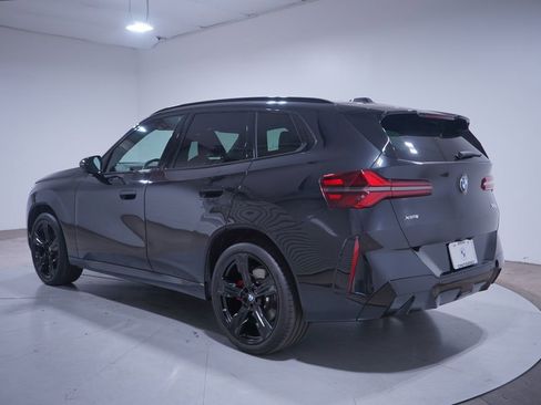 Used 2025 BMW X3 xDrive30i w/ M Sport Package image 3