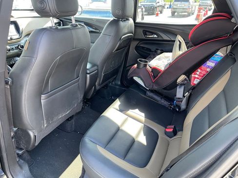 Used 2021 Chevrolet TrailBlazer ACTIV w/ Sun and Liftgate Package image 6