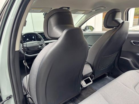 Used 2025 Kia K4 EX FWD image 31