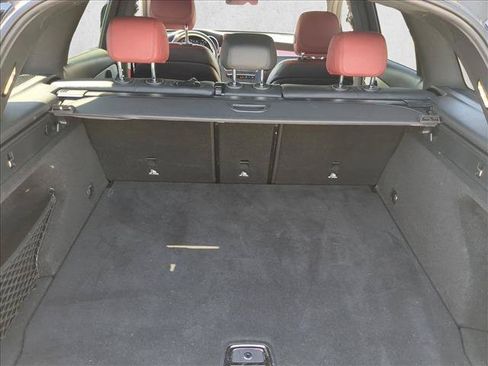 Used 2022 Mercedes-Benz GLC 300 image 6