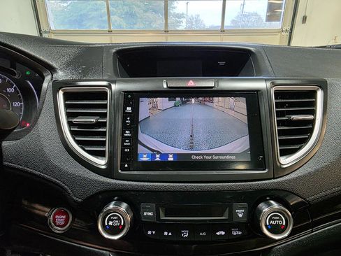 Used 2016 Honda CR-V Touring image 32