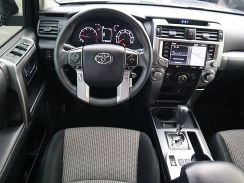 Used 2020 Toyota 4Runner SR5 image 11