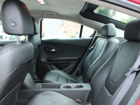 Used 2012 Chevrolet Volt Premium w/ Premium Trim Package FWD image 29