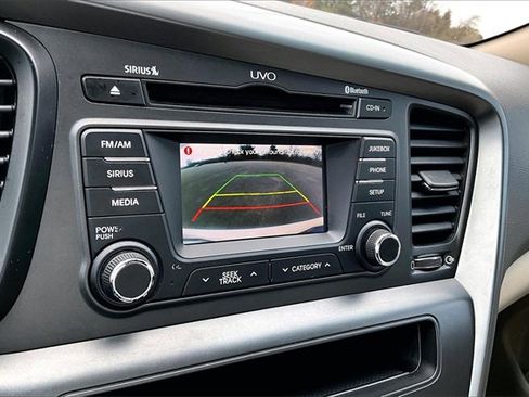 Used 2013 Kia Optima LX w/ Convenience Plus Pkg image 13