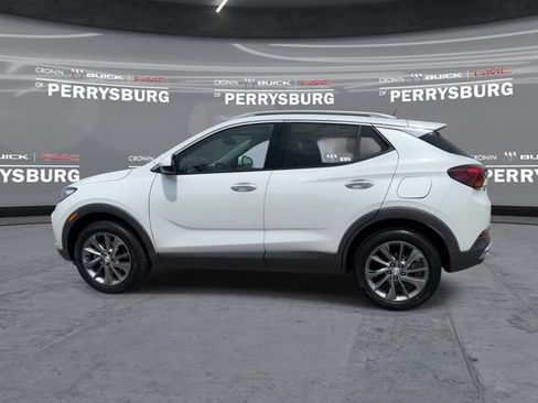 Used 2022 Buick Encore GX Essence w/ Experience Buick Package AWD/4WD image 5