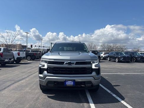 Certified 2024 Chevrolet Silverado 1500 RST w/ Convenience Package II AWD/4WD image 4