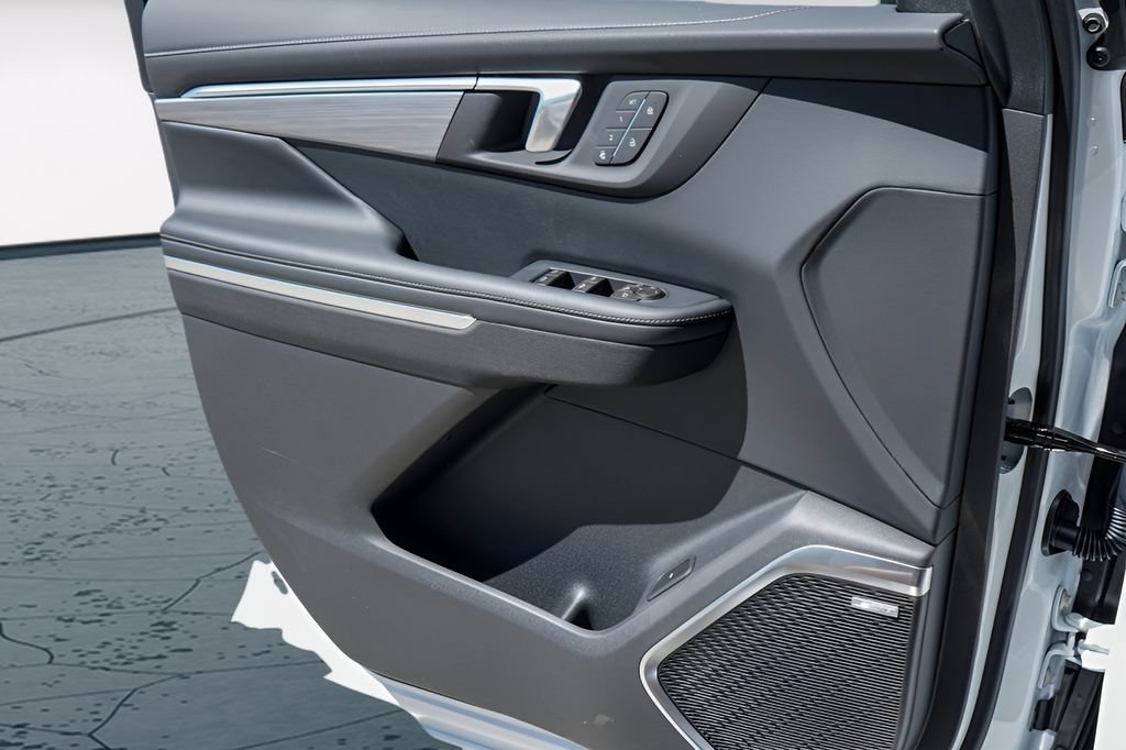 New 2026 Buick Enclave Preferred w/ Power Package FWD image 16