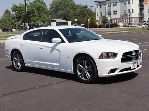 Used 2014 Dodge Charger R/T AWD/4WD image 2