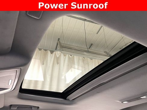 Used 2017 GMC Sierra 1500 SLT image 4