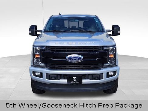 Used 2019 Ford F350 Lariat image 2