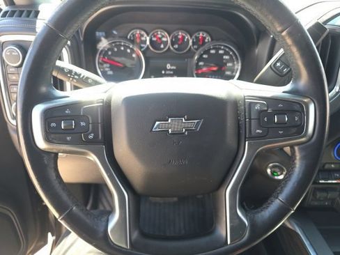 Used 2025 Chevrolet Silverado 1500 LT Trail Boss w/ Convenience Package II AWD/4WD image 21