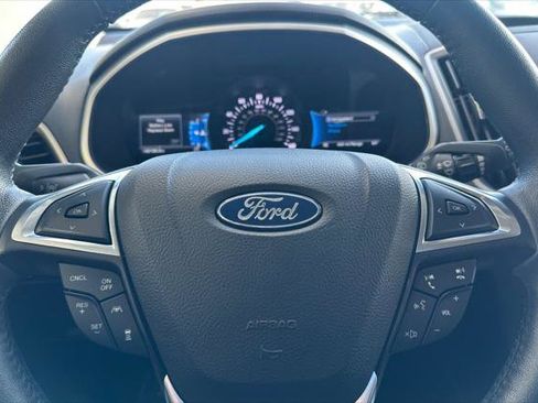 Used 2021 Ford Edge SEL image 23