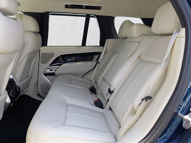 New 2026 Land Rover Range Rover SE AWD/4WD image 16