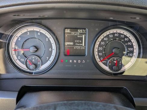 Used 2024 RAM 1500 Classic SLT image 23