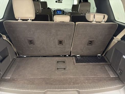 Used 2020 Ford Expedition XLT w/ Equipment Group 202A image 29