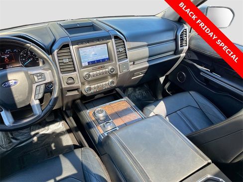 Used 2021 Ford Expedition Platinum image 25