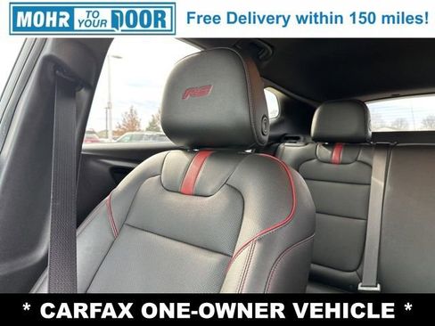 Used 2025 Chevrolet Trax RS w/ Sunroof Package image 24