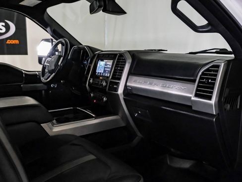 Used 2019 Ford F250 Platinum w/ Platinum Ultimate Package image 8