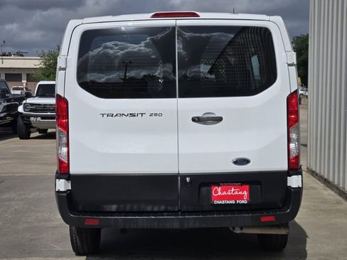 Used 2024 Ford Transit 250 Low Roof w/ Exterior Upgrade Package RWD image 11