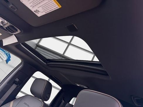 New 2026 GMC Canyon Denali image 42