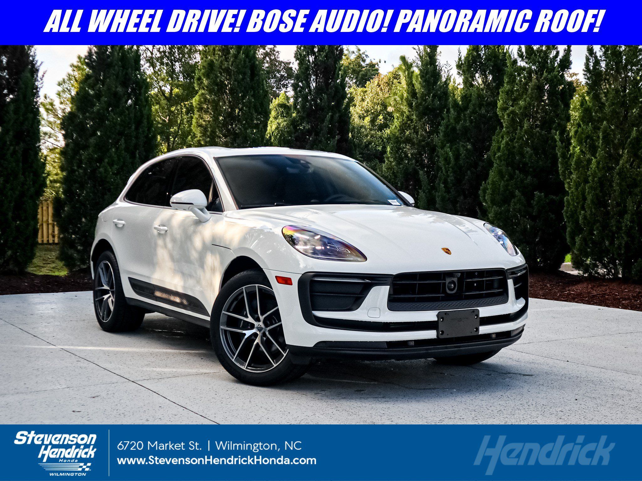 Used 2026 Porsche Macan AWD/4WD image 1